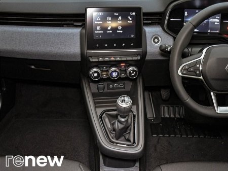 2024 Renault Clio - photo 31