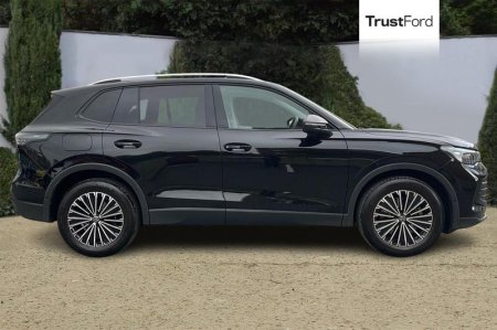 2026 Volkswagen Tiguan - photo 3