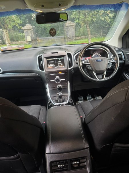 2017 Ford Edge - photo 15