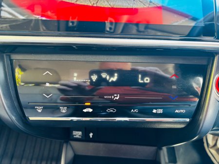 2019 Honda Grace - photo 20