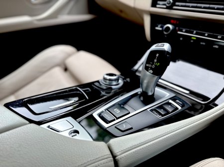 2016 BMW 5-Series - photo 16