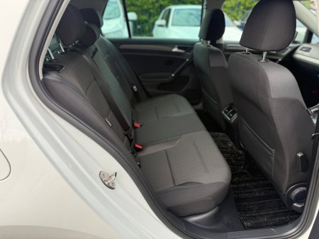 2019 Volkswagen Golf - photo 17