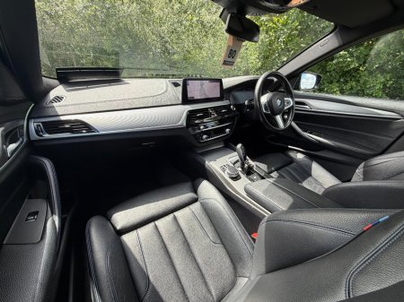 2020 BMW 5-Series - photo 19