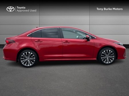 2024 Toyota Corolla - photo 3