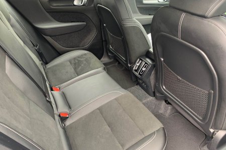 2025 Volvo XC40 - photo 19