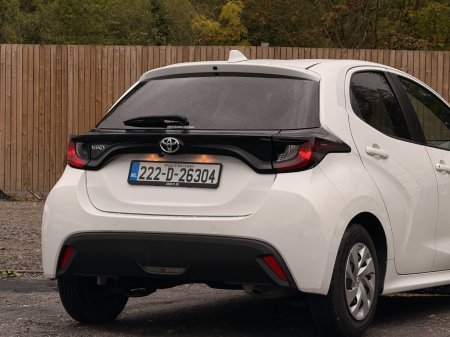 2022 Toyota Yaris - photo 22