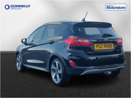 2020 Ford Fiesta - photo 2