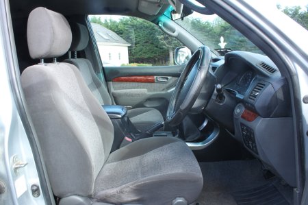 2006 Toyota Land Cruiser - photo 8