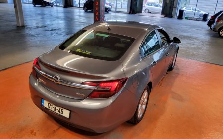 2017 Opel Insignia - photo 2