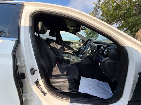 2019 Mercedes-Benz E-Class - photo 18