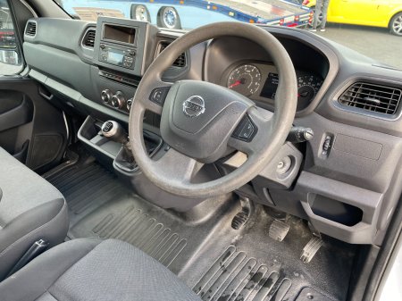 2021 Nissan NV400 - photo 16