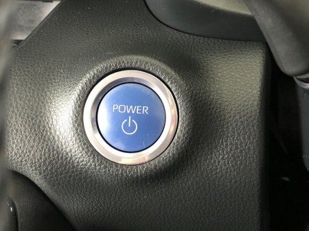 2023 Toyota Yaris - photo 11