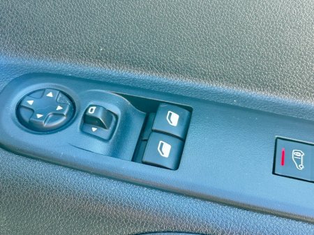 2022 Peugeot Partner - photo 16
