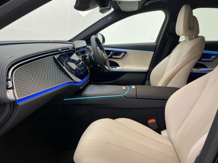 2025 Mercedes-Benz E-Class - photo 14