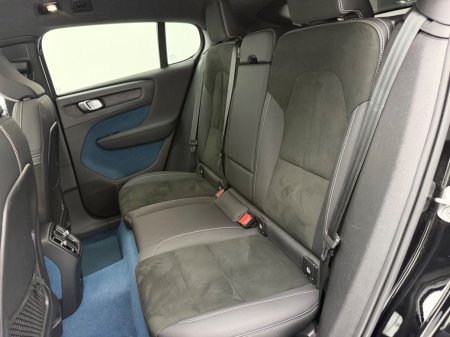 2022 Volvo C40 - photo 16