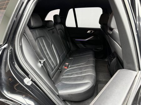 2021 BMW X5 - photo 12
