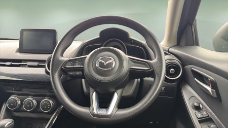 2016 Mazda Demio - photo 22