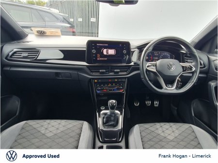 2023 Volkswagen T-Roc - photo 2