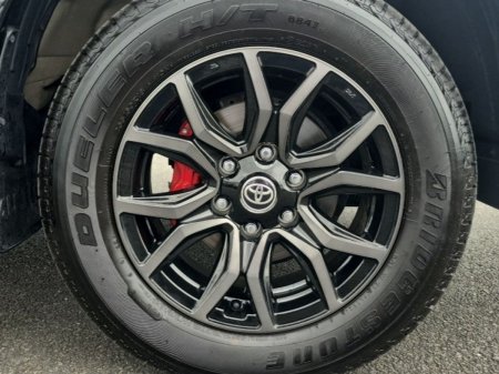 2024 Toyota Hilux - photo 10