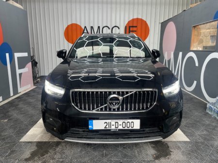 2021 Volvo XC40 - photo 2