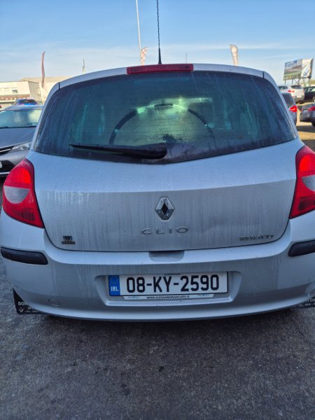 2008 Renault Clio - photo 11