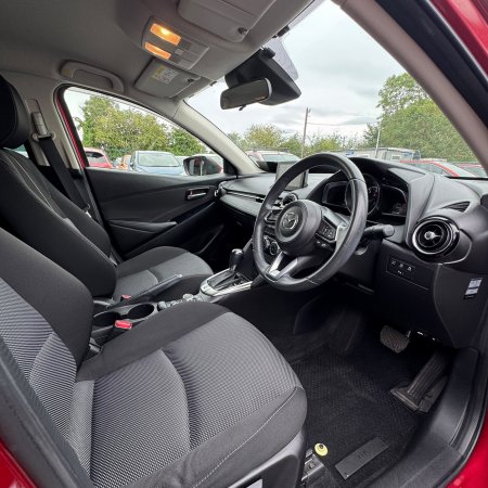 2017 Mazda Demio - photo 17