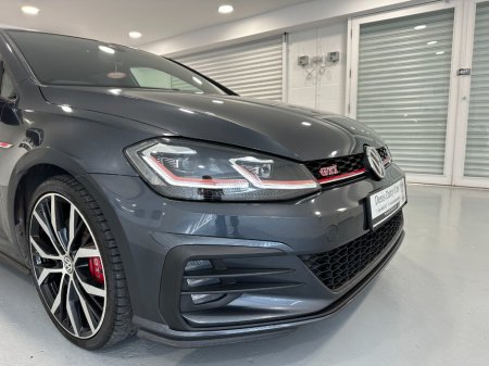 2019 Volkswagen Golf - photo 3