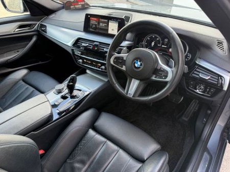 2018 BMW 5-Series - photo 18