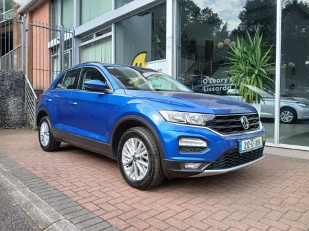 2021 Volkswagen T-Roc 2.0 TDI 115bhp Design, Ravenna Blue.