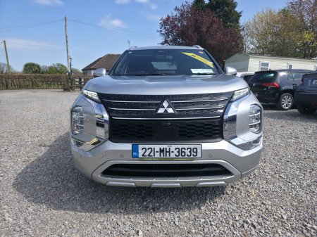 2022 Mitsubishi Outlander - photo 8