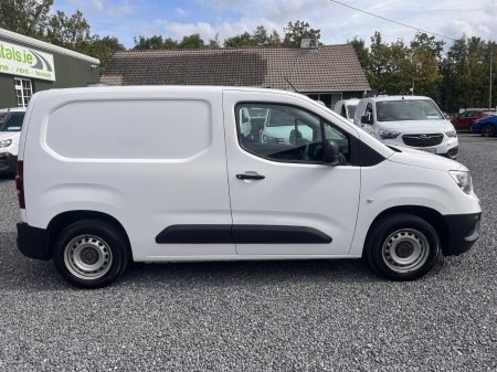 2021 Opel Combo - photo 4