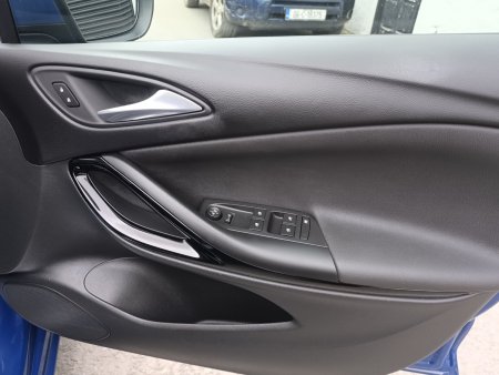 2019 Opel Astra - photo 17