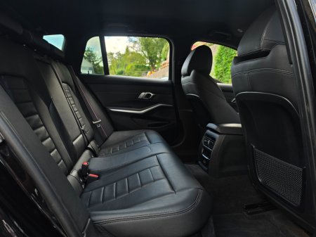 2023 BMW 3-Series - photo 14