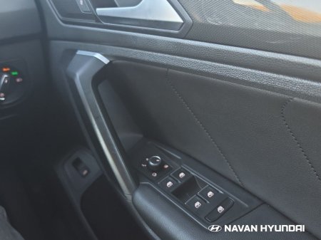 2020 Volkswagen Tiguan - photo 31