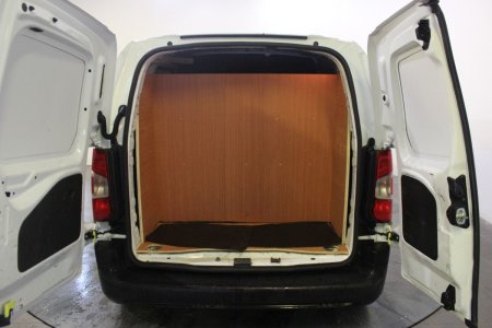 2020 Opel Combo - photo 13