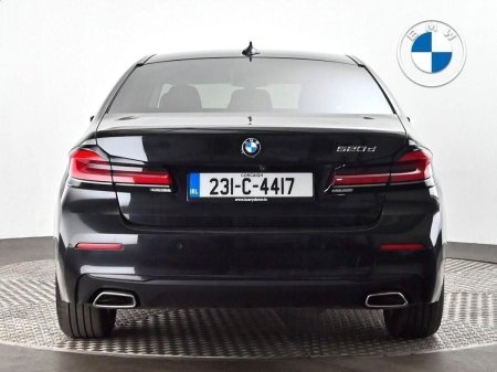 2023 BMW 5-Series - photo 15