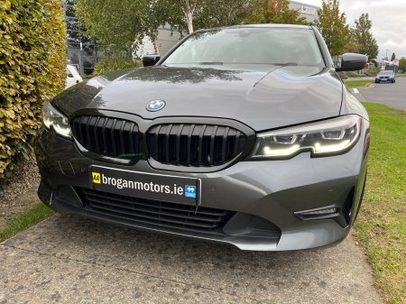 2022 BMW 3-Series - photo 3