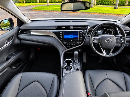 2019 Toyota Camry - photo 26
