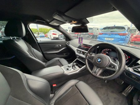 2021 BMW 3-Series - photo 21