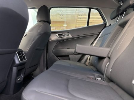 2026 Kia Sportage - photo 4