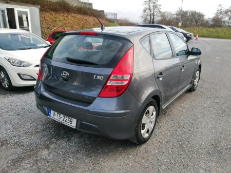2011 Hyundai i30 - photo 4