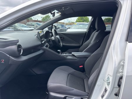 2025 Toyota C-HR - photo 9