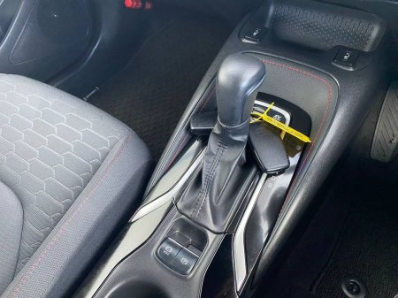 2025 Toyota Corolla - photo 11