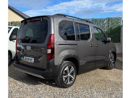 2020 Peugeot Rifter - photo 8