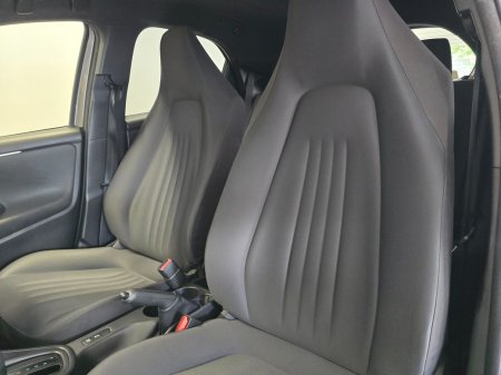 2022 Toyota Yaris - photo 9
