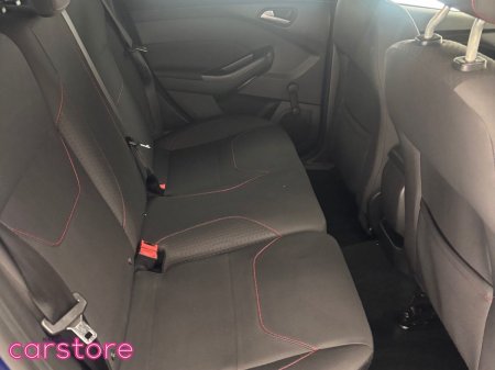2018 Ford Focus - photo 10