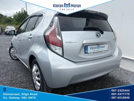2016 Toyota Aqua - photo 4