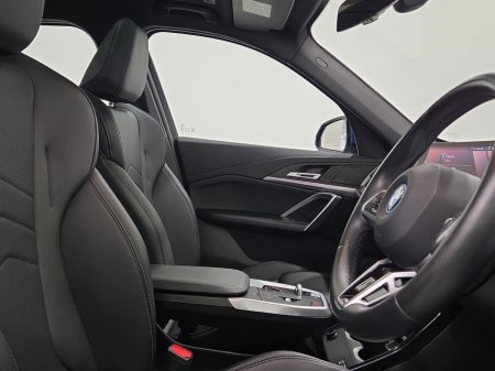 2024 BMW iX1 - photo 12