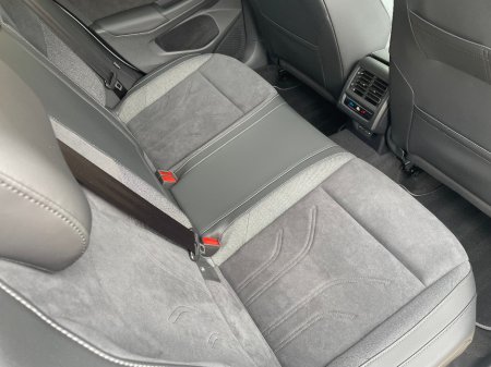 2025 Volkswagen Golf - photo 17