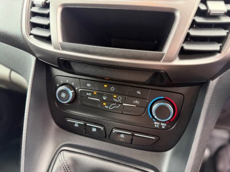 2021 Ford Transit Connect - photo 26